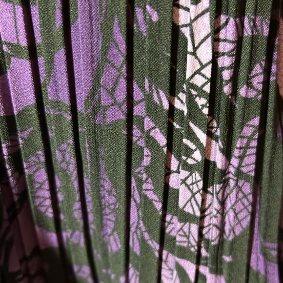 APT 9 pleated long bell sleeve button up shirt purple and black lace pattern 2X - Picture 11 of 13